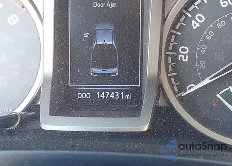 2017 Toyota Tacoma Sr5 V6 z USA, uszkodzony, nr VIN 3TMCZ5AN2HM095437